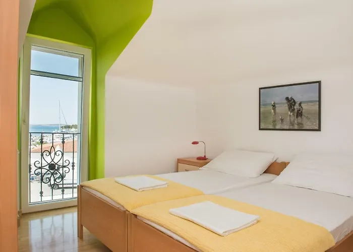 Manda With Sea View, 2 Terraces & Parking شقة Tribalj